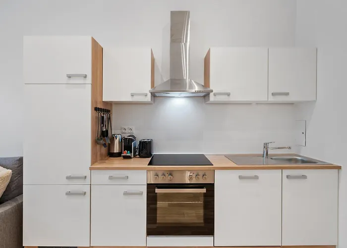 Apartment Inner - Near Schoenbrunn And Metro - Self Check-in
